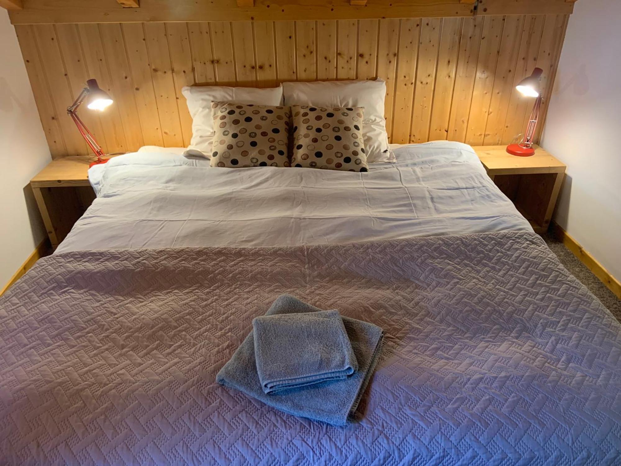 Chalet Chez Maurice Vacheresse Bagian luar foto
